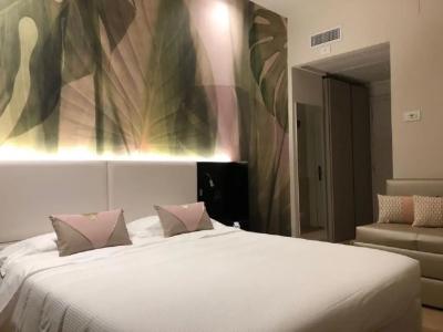 Ariston & Apartments - 37
