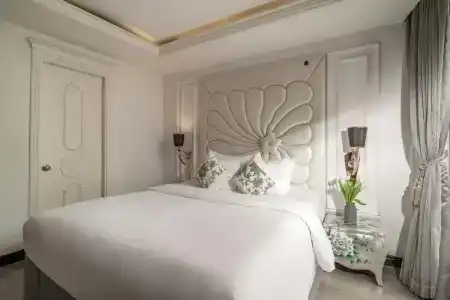 a&Em Saigon - 75