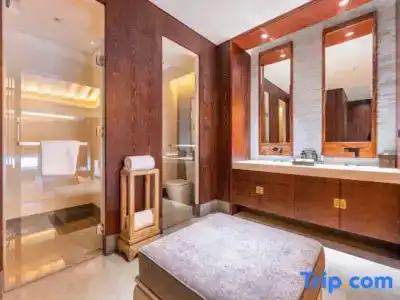 Huaqing Palace & Spa - 161