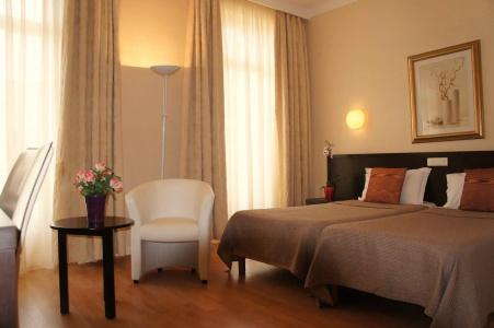 Hôtel Ambassador - 4