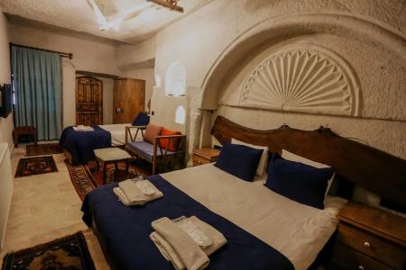 Elite Cave Suites - 77
