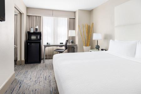 Cass - a Holiday Inn Express At Magnificent Mile, An Ihg Hotel - 26