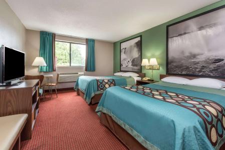 Super 8 by Wyndham - 2