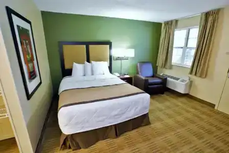 Extended Stay America Suites - - Oyster Point - 23