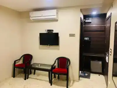 Aiwan-e-Shahi - 29