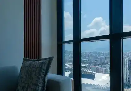Season Suite Apart - 20