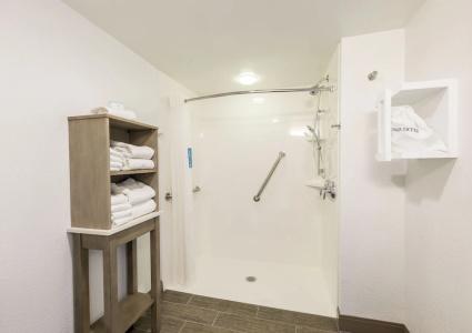 Hampton Inn Virginia Beach Oceanfront North - 96