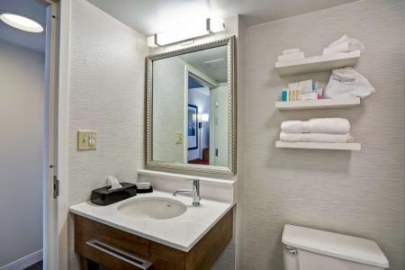 Hampton Inn-Naval Base - 9