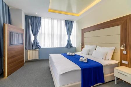Privilege Suites by Central Park - 26
