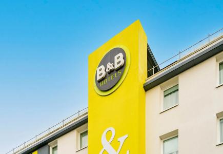 B&B Hôtel Valenciennes - 0