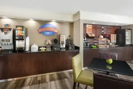 Baymont by Wyndham Woodruff Rd - 0
