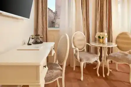Piazza Heritage - 104