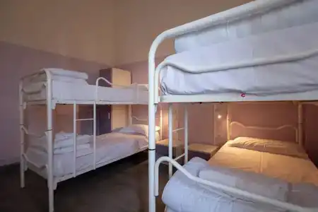 Hostel 7 Santi - 32