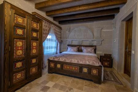 Underground Cave Suites - 35