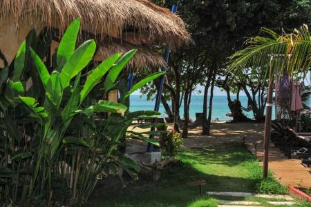 LaLaanta Hideaway Resort - 41