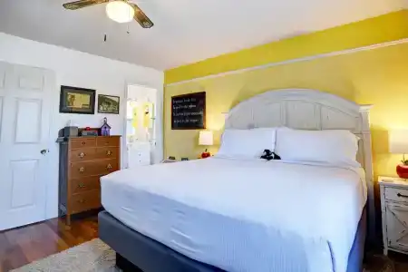 Blue Mountain Mist Country Inn - 96