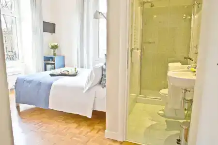 Residenza I Rioni Guesthouse - 4