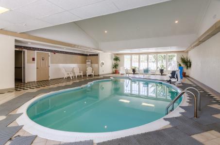 Comfort Suites North - 20