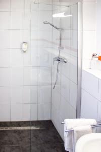 Orange und - 34
