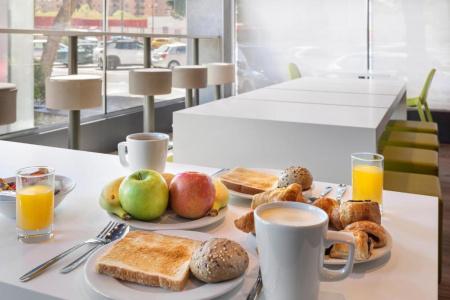 Ibis Budget Zaragoza - 23