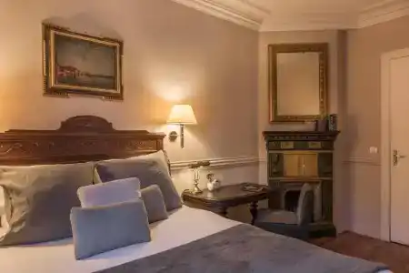 hôTel De La Porte Dorée - 43