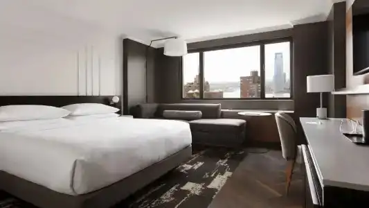 New York Marriott Downtown - 35