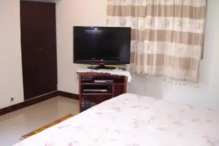Home Stay Stc Bed And Breakfast - 34