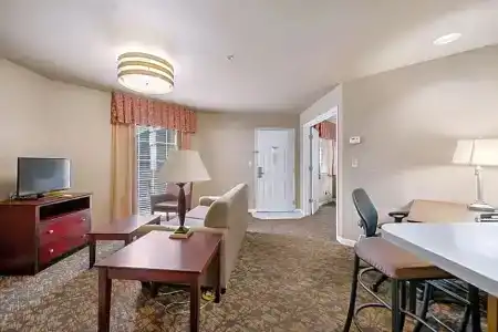 Quality Suites Atlanta Buckhead Village North - 57