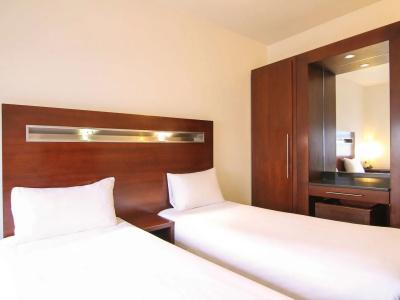 Ibis One Central - 5