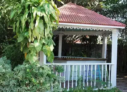 Green Island Inn - 7