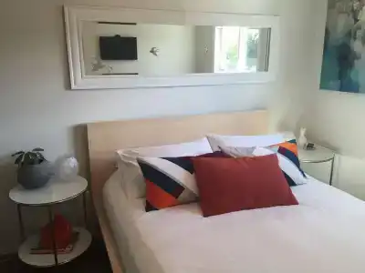 Serenity Stay - 5