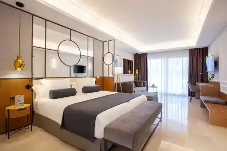 Grupotel Playa de Palma Suites & Spa - 41