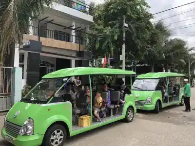 Con Dao Tan Son Nhat - 9