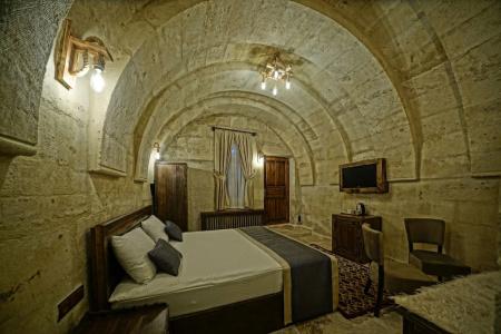 Castle Cave - 94