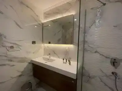 Le Luxe Suites & Spa - 9