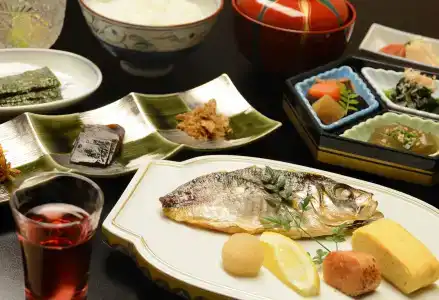 Nishitetsu Grand - 11