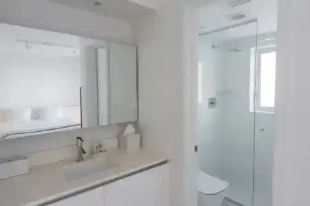 Beach Haus Key Biscayne Contemporary - 23