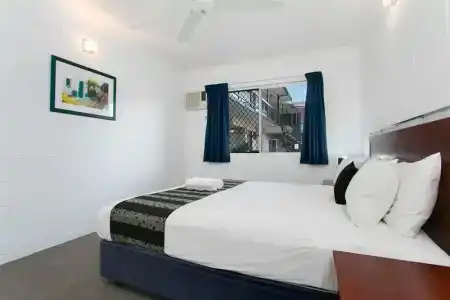 Cairns City Palms - 35
