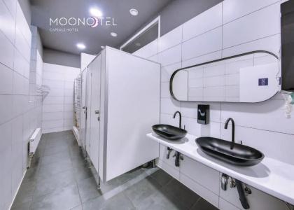Moonotel Maidan - 12