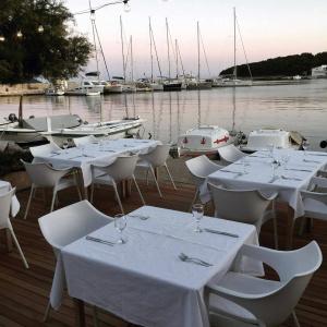Maestral - 16