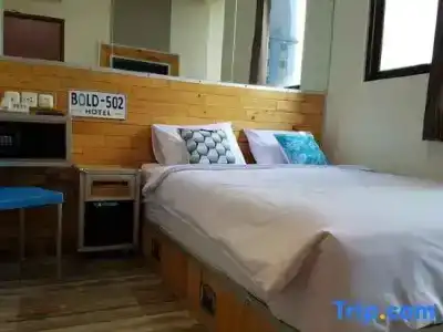 Bold Jakarta - 11