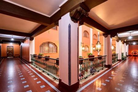 Best Western Majestic - 13