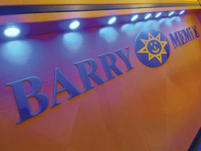 Barry Memle Directly at the Lake - 19