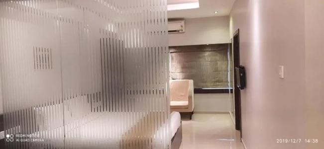 The Curzon Court - 96