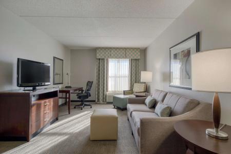 Hilton Garden Inn Southpoint - 4