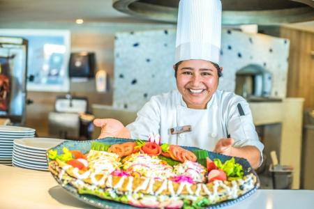 Wyndham Alltra Cancun All Inclusive Resort - 10