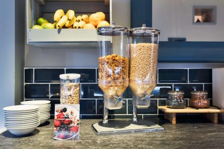 Park Inn by Radisson Cardiff City Centre - 2