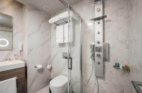 Bio Suites - 100