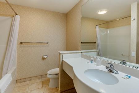 Ogunquit and Suites - 9