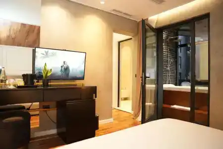La Suite Boutique - 203